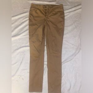 Women’s Size 8 Old Navy Rockstar Mid-Rise Beige Khakis